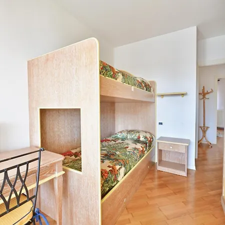 Appartement Il B404 *