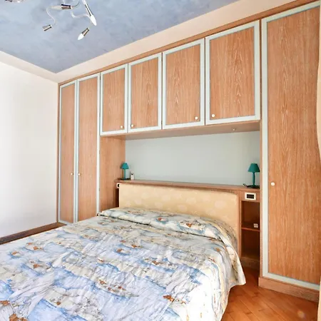 Appartement Il B404 *